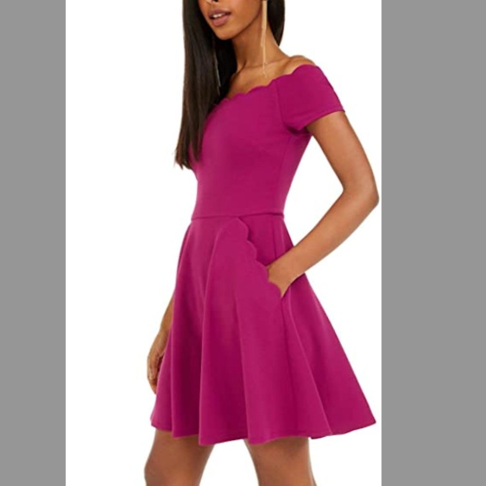 B. Darlin Women's Junior Fit Scalloped Off Shoulder Dress